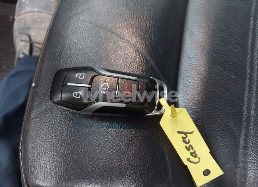 Photo 11 of 2017 Ford Edge SEL (VIN 2FMPK4J81HBB09495)