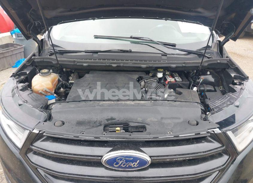 Photo 10 of 2018 Ford Edge SEL (VIN 2FMPK4J81JBB90763)