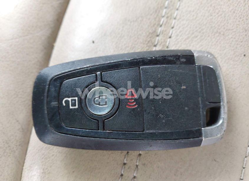 Photo 11 of 2017 Ford Edge SEL (VIN 2FMPK4J83HBC04902)