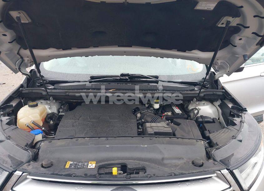Photo 10 of 2018 Ford Edge SEL (VIN 2FMPK4J83JBB47090)