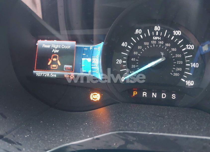 Photo 14 of 2018 Ford Edge SEL (VIN 2FMPK4J83JBB47090)