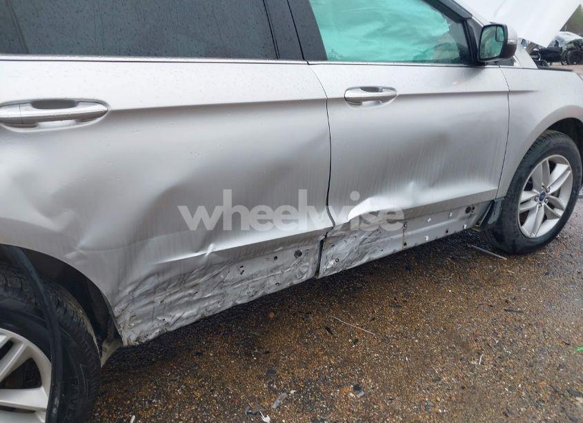 Photo 6 of 2018 Ford Edge SEL (VIN 2FMPK4J83JBB47090)