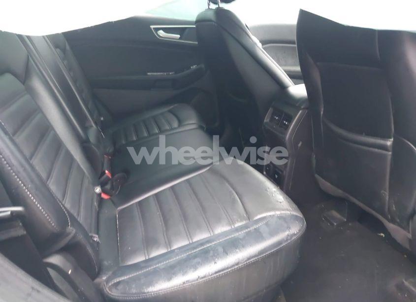 Photo 8 of 2018 Ford Edge SEL (VIN 2FMPK4J83JBB47090)