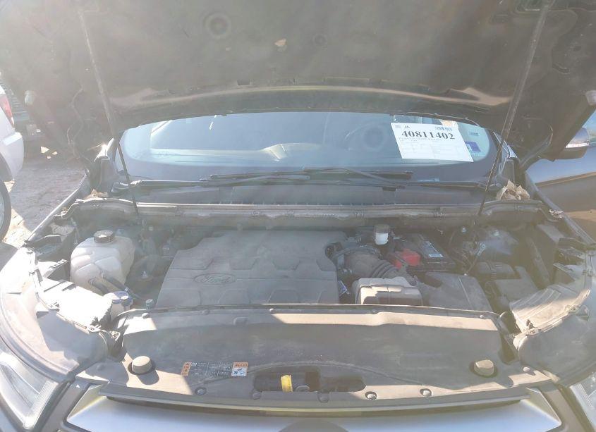 Photo 10 of 2018 Ford Edge SEL (VIN 2FMPK4J83JBB92904)