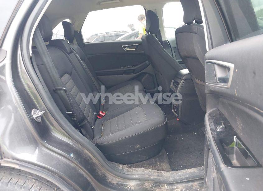 Photo 8 of 2018 Ford Edge SEL (VIN 2FMPK4J83JBC45715)