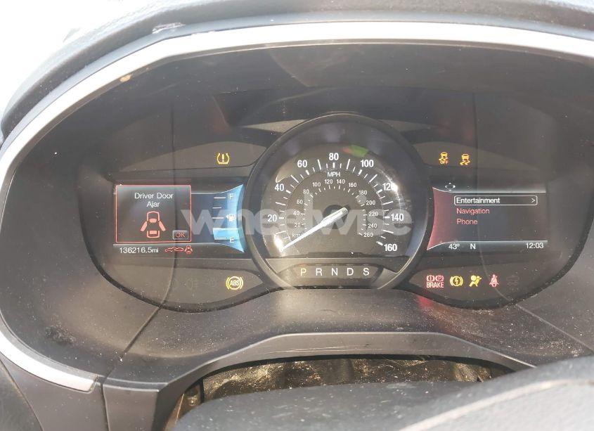 Photo 7 of 2018 Ford Edge SEL (VIN 2FMPK4J84JBC57579)