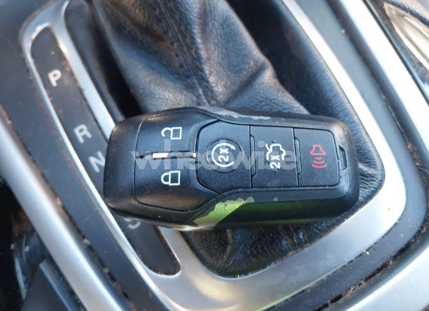 Photo 11 of 2016 Ford Edge SEL (VIN 2FMPK4J85GBB47343)