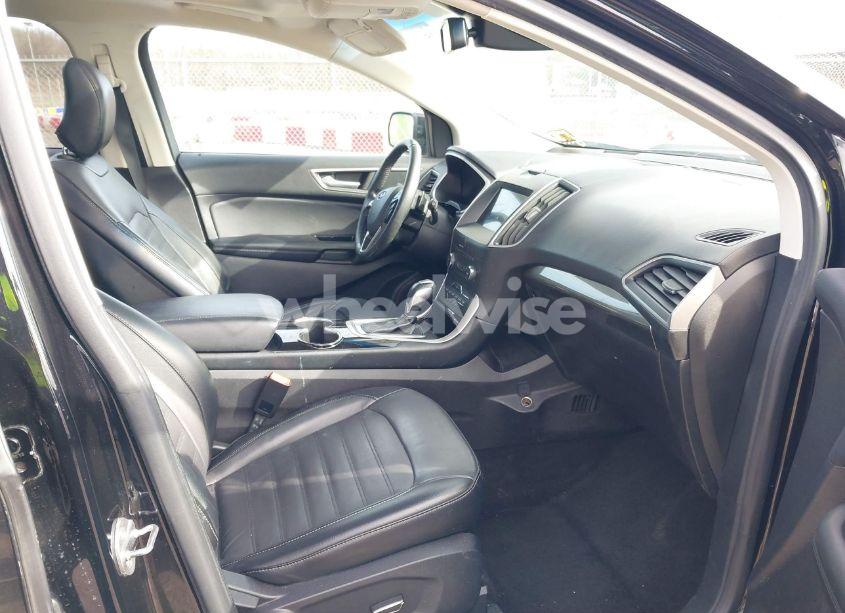 Photo 5 of 2018 Ford Edge SEL (VIN 2FMPK4J85JBC29953)