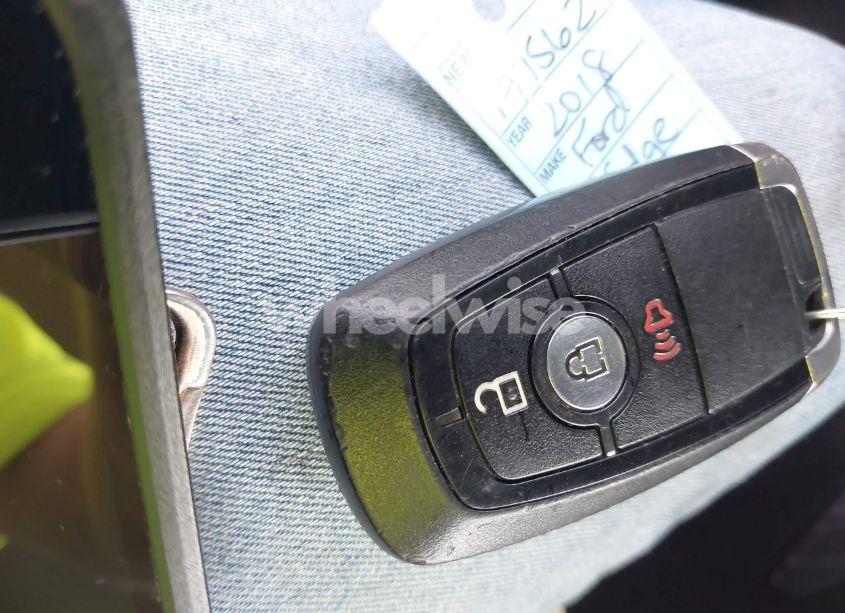 Photo 11 of 2018 Ford Edge SEL (VIN 2FMPK4J87JBB75023)