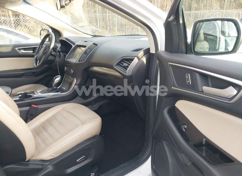 Photo 5 of 2018 Ford Edge SEL (VIN 2FMPK4J87JBB75023)