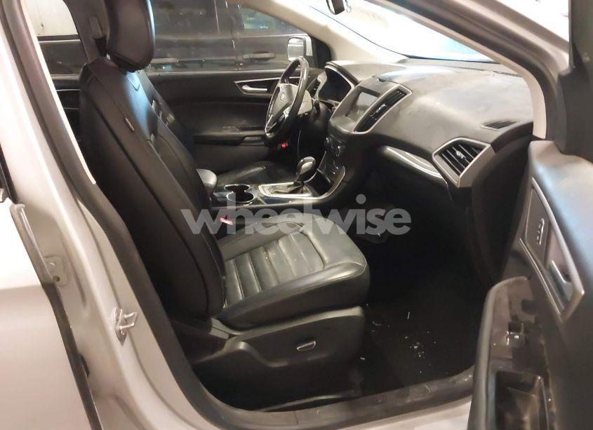 Photo 5 of 2016 Ford Edge SEL (VIN 2FMPK4J88GBB00517)