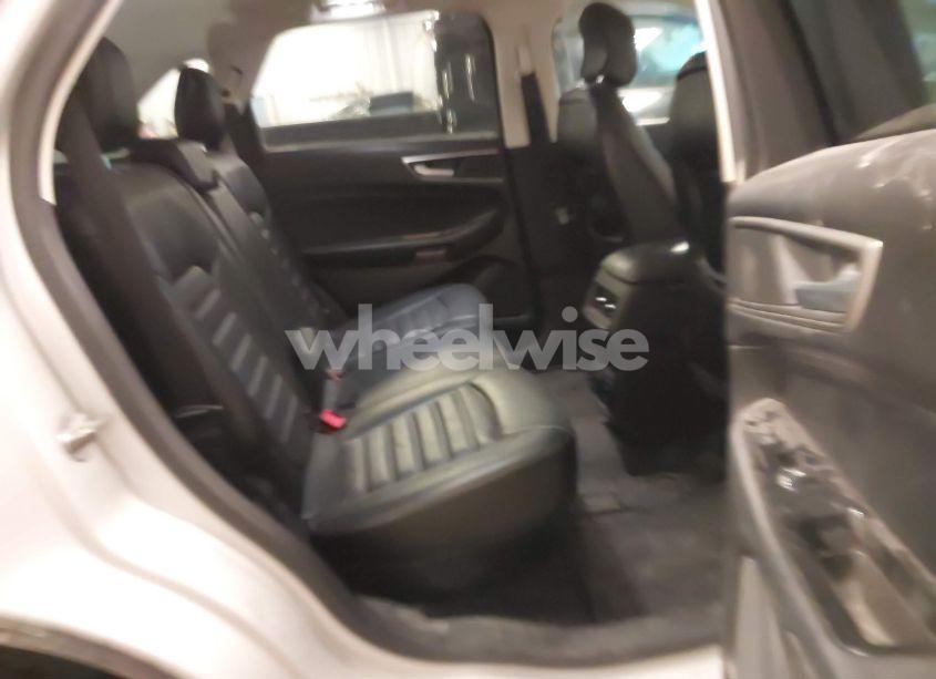 Photo 8 of 2016 Ford Edge SEL (VIN 2FMPK4J88GBB00517)