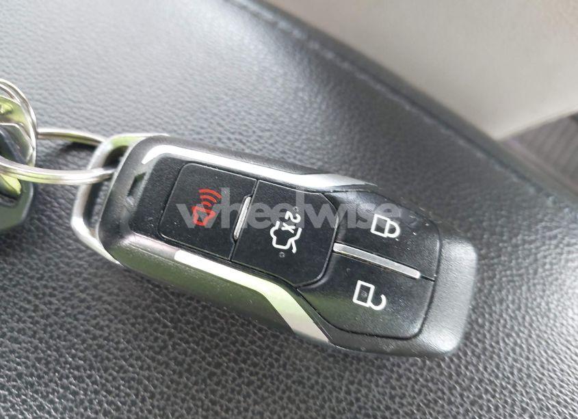 Photo 11 of 2016 Ford Edge SEL (VIN 2FMPK4J88GBB25448)