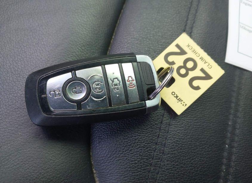 Photo 11 of 2017 Ford Edge SEL (VIN 2FMPK4J88HBB56149)