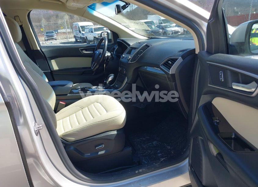 Photo 5 of 2016 Ford Edge SEL (VIN 2FMPK4J8XGBB49766)