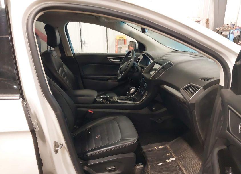 Photo 5 of 2018 Ford Edge SEL (VIN 2FMPK4J90JBC12549)