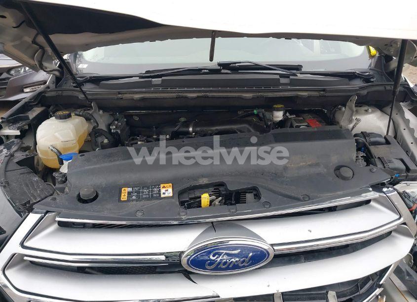 Photo 10 of 2018 Ford Edge SEL (VIN 2FMPK4J90JBC50573)