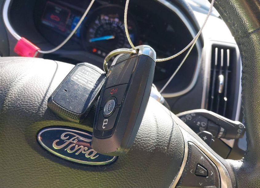 Photo 11 of 2019 Ford Edge SEL (VIN 2FMPK4J90KBB01288)