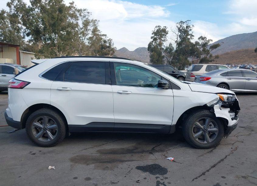 Photo 13 of 2022 Ford Edge SEL (VIN 2FMPK4J90NBB17639)