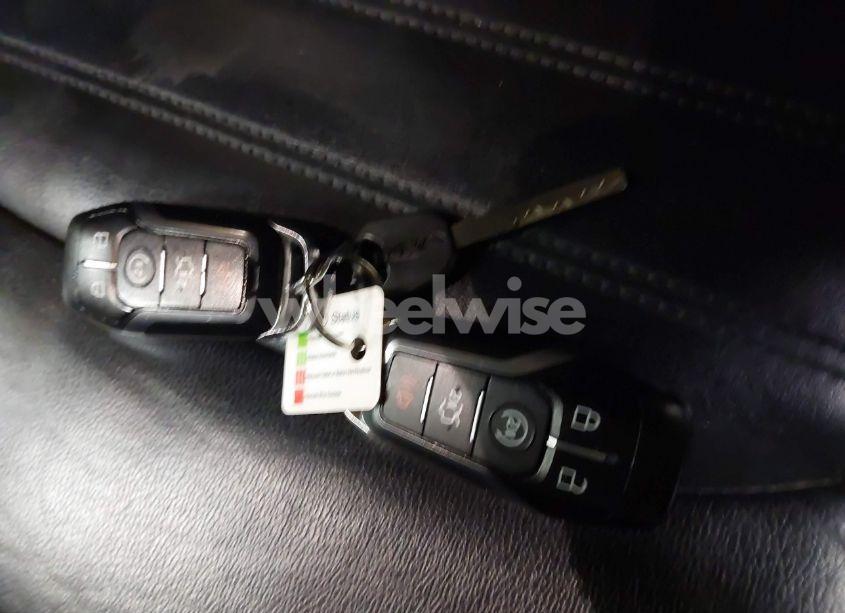 Photo 11 of 2016 Ford Edge SEL (VIN 2FMPK4J91GBC36318)