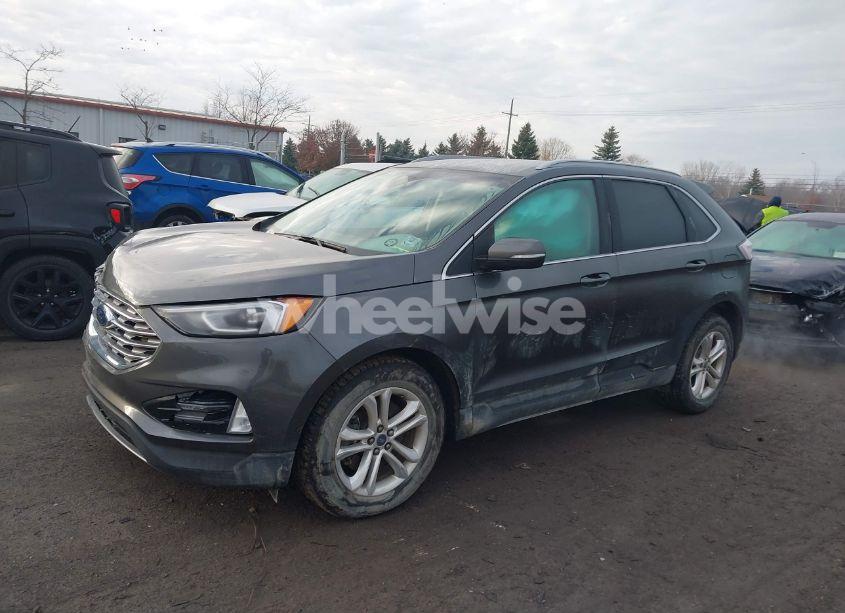 Photo 2 of 2020 Ford Edge SEL (VIN 2FMPK4J91LBA18728)
