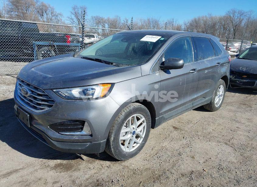 Photo 2 of 2022 Ford Edge SEL (VIN 2FMPK4J91NBA04542)