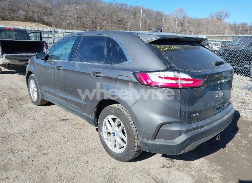 Photo 3 of 2022 Ford Edge SEL (VIN 2FMPK4J91NBA04542)