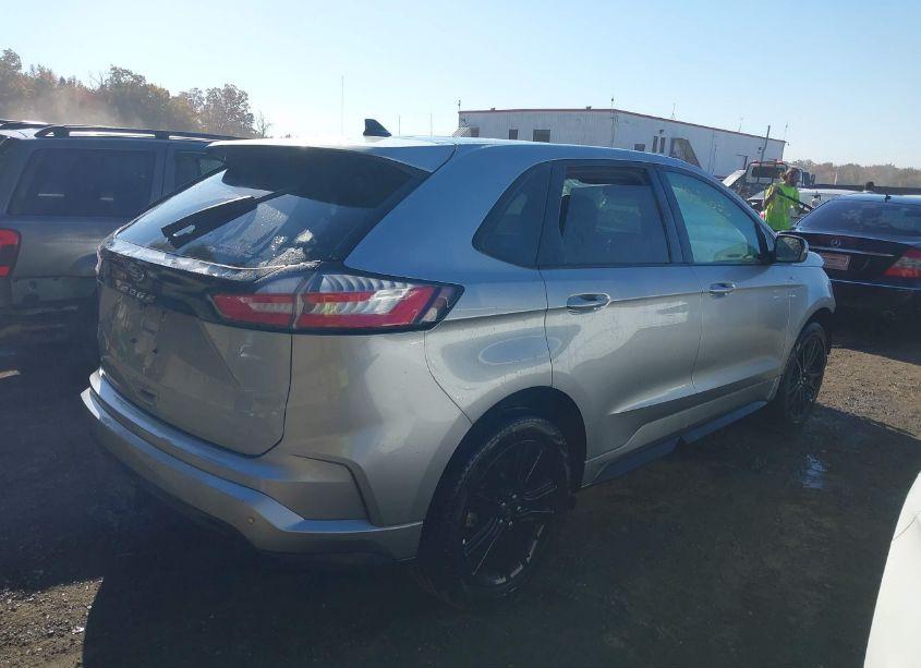 Photo 4 of 2022 Ford Edge ST-LINE (VIN 2FMPK4J91NBA58956)