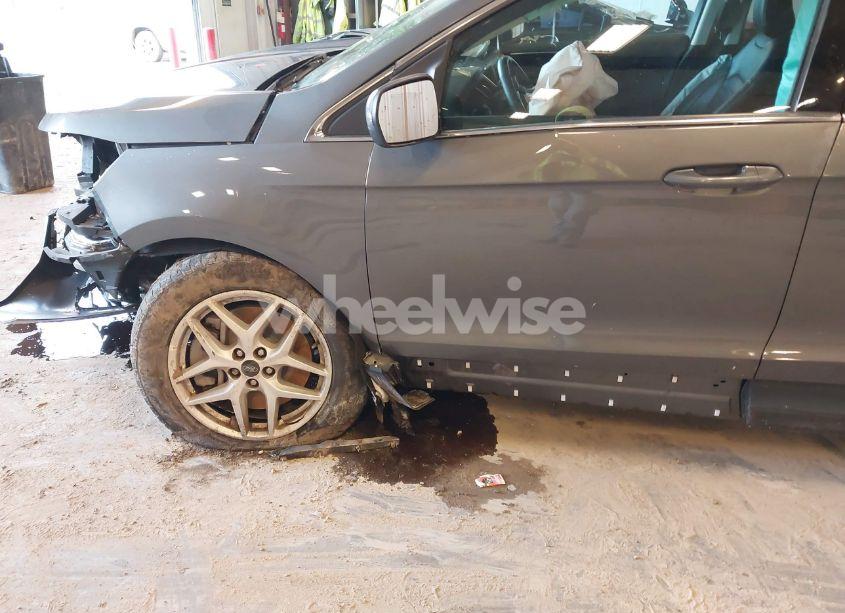 Photo 6 of 2023 Ford Edge SEL/ST-LINE (VIN 2FMPK4J91PBA14622)