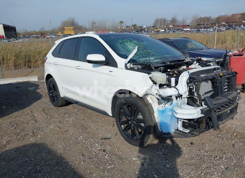2024 Ford Edge ST-LINE (VIN 2FMPK4J91RBA13277) main photo