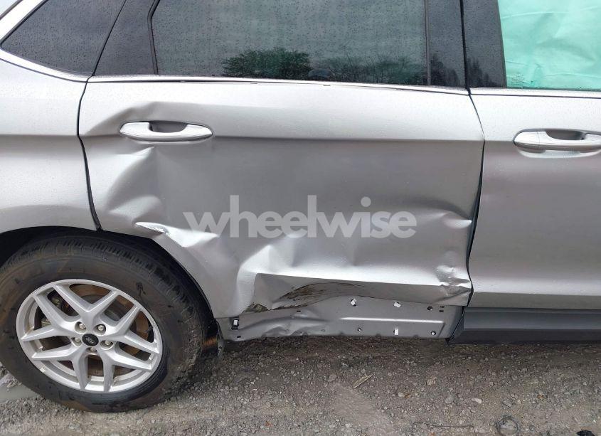 Photo 20 of 2024 Ford Edge SEL (VIN 2FMPK4J91RBA93485)