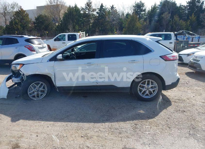 Photo 14 of 2024 Ford Edge SEL (VIN 2FMPK4J91RBB00564)
