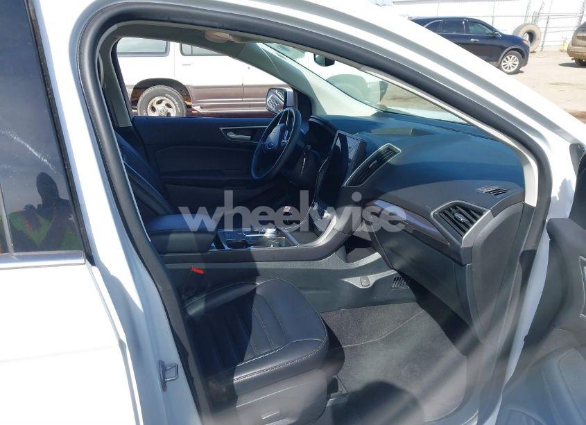 Photo 5 of 2024 Ford Edge SEL (VIN 2FMPK4J91RBB00564)