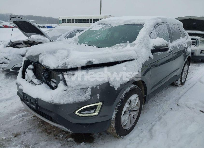 Photo 2 of 2018 Ford Edge SEL (VIN 2FMPK4J92JBC29014)