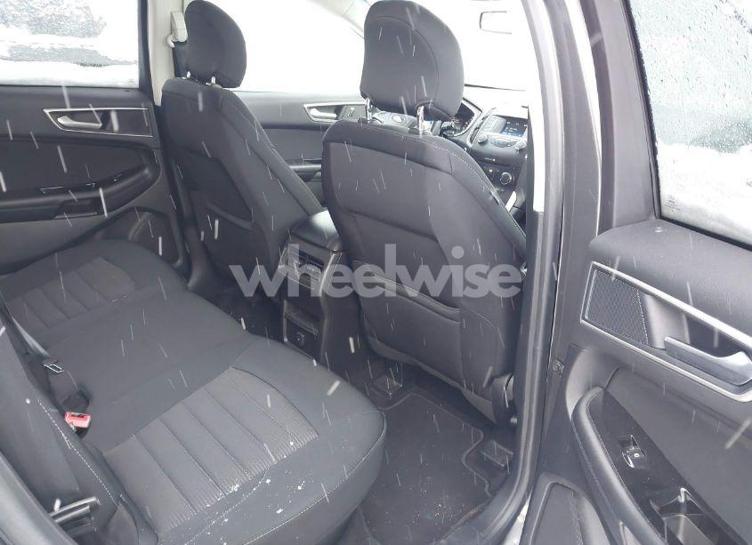 Photo 8 of 2018 Ford Edge SEL (VIN 2FMPK4J92JBC29014)
