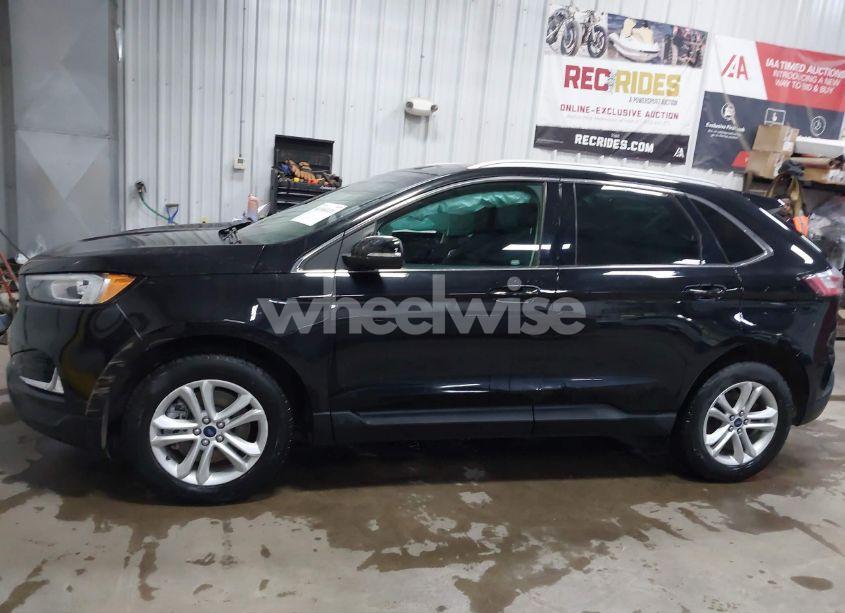 Photo 14 of 2019 Ford Edge SEL (VIN 2FMPK4J92KBB17797)