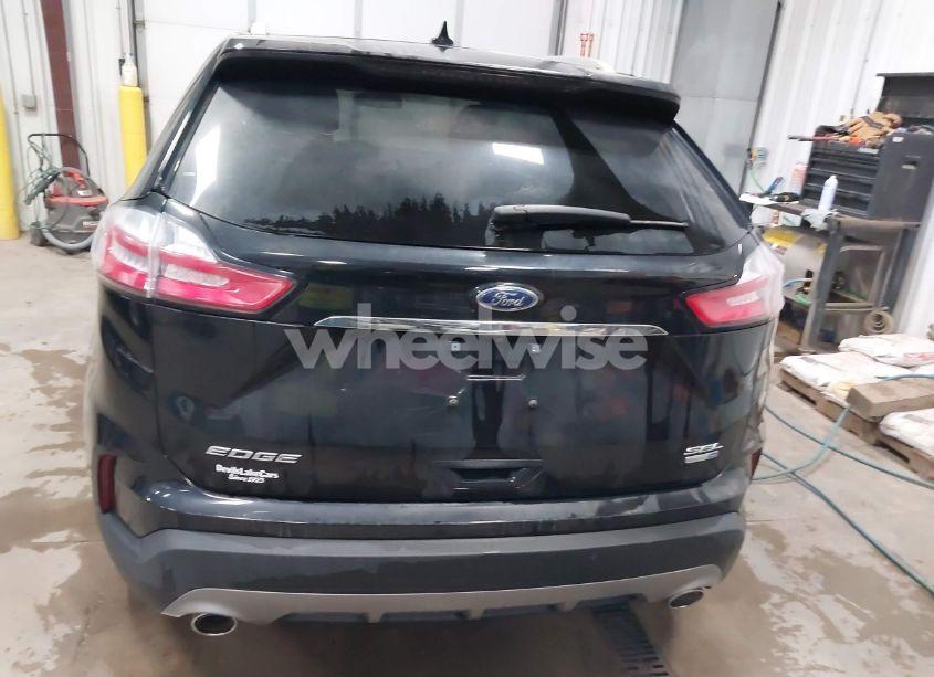 Photo 16 of 2019 Ford Edge SEL (VIN 2FMPK4J92KBB17797)
