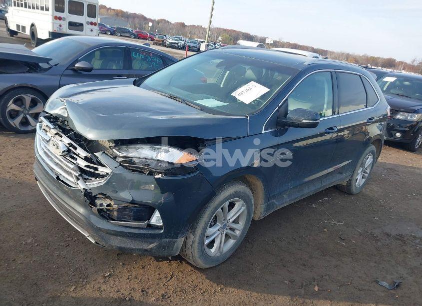 Photo 2 of 2019 Ford Edge SEL (VIN 2FMPK4J92KBB90667)