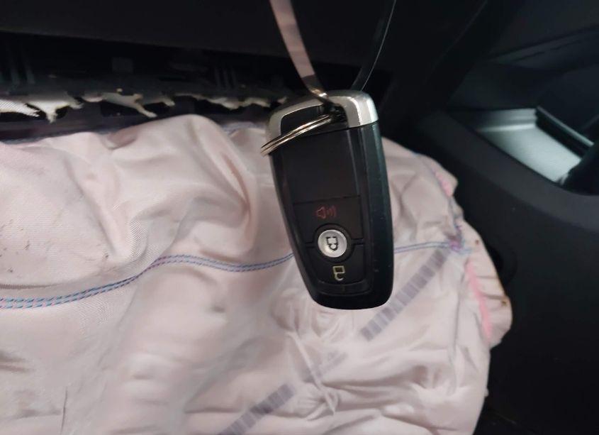 Photo 11 of 2020 Ford Edge SEL (VIN 2FMPK4J92LBA15353)