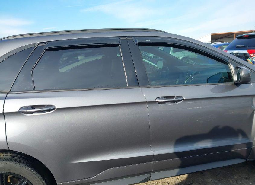 Photo 13 of 2022 Ford Edge ST-LINE (VIN 2FMPK4J92NBA27442)