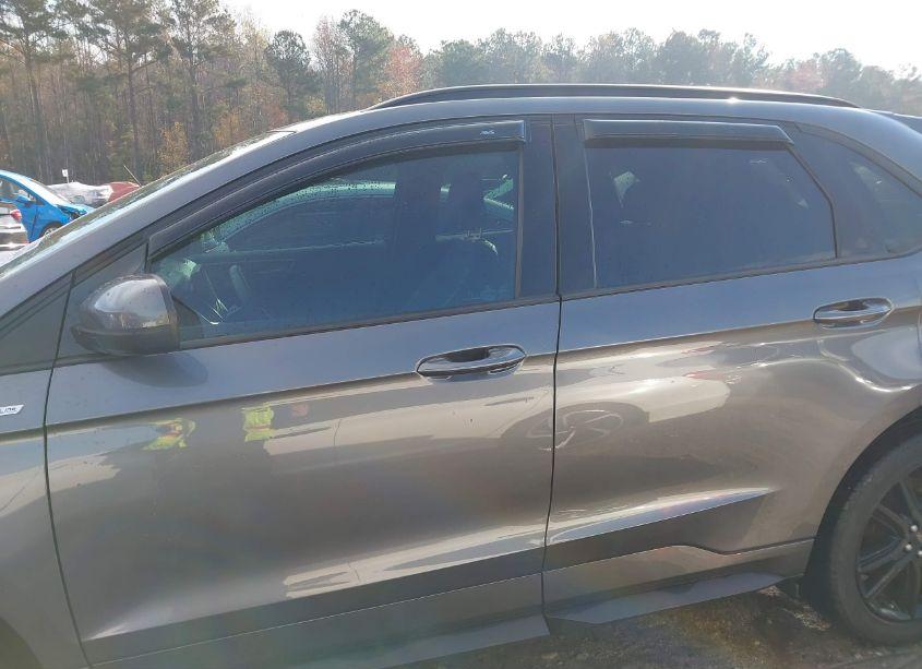 Photo 14 of 2022 Ford Edge ST-LINE (VIN 2FMPK4J92NBA27442)