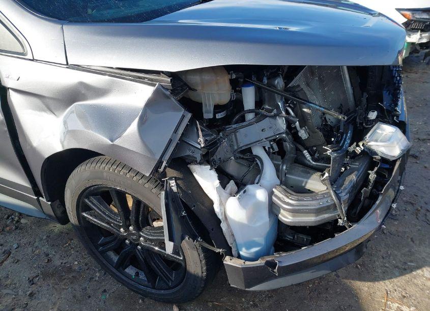 Photo 17 of 2022 Ford Edge ST-LINE (VIN 2FMPK4J92NBA27442)