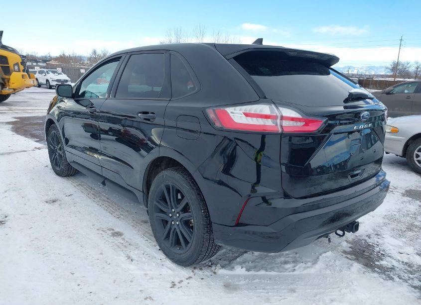 Photo 3 of 2022 Ford Edge ST-LINE (VIN 2FMPK4J92NBA41566)