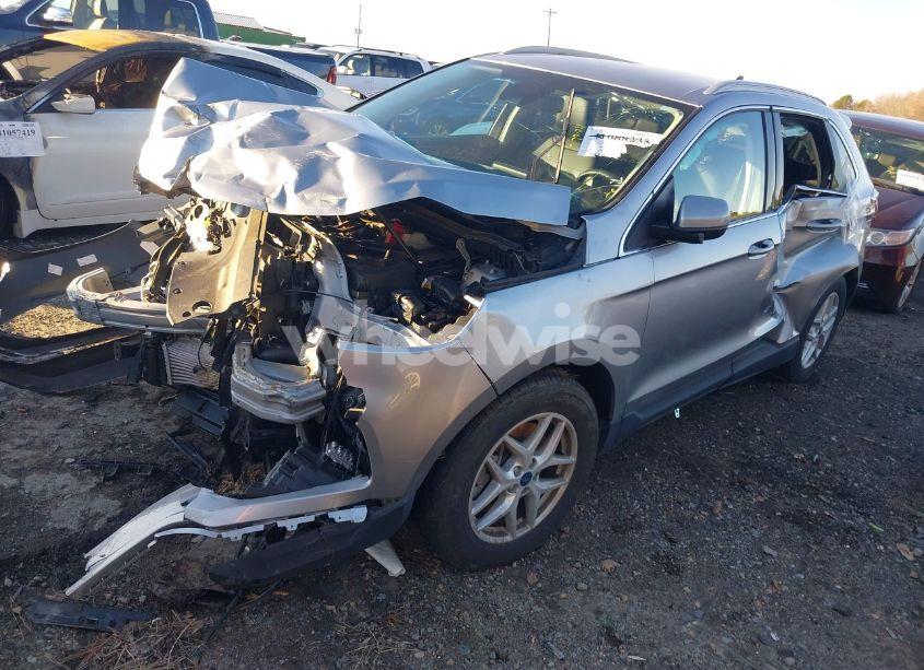 Photo 2 of 2022 Ford Edge SEL (VIN 2FMPK4J92NBA43401)