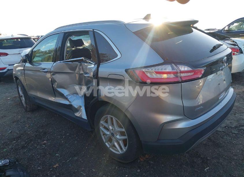Photo 3 of 2022 Ford Edge SEL (VIN 2FMPK4J92NBA43401)