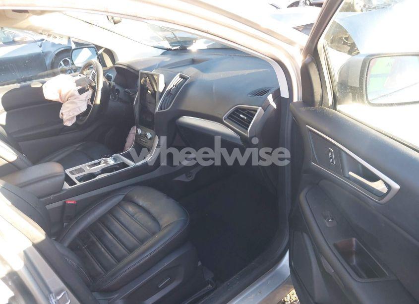 Photo 5 of 2022 Ford Edge SEL (VIN 2FMPK4J92NBA43401)