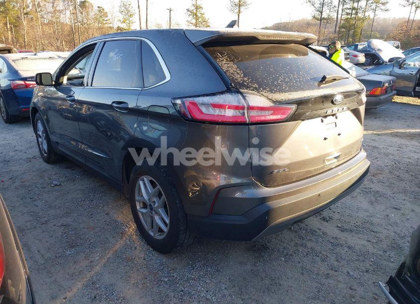 Photo 3 of 2022 Ford Edge SEL (VIN 2FMPK4J92NBA92064)