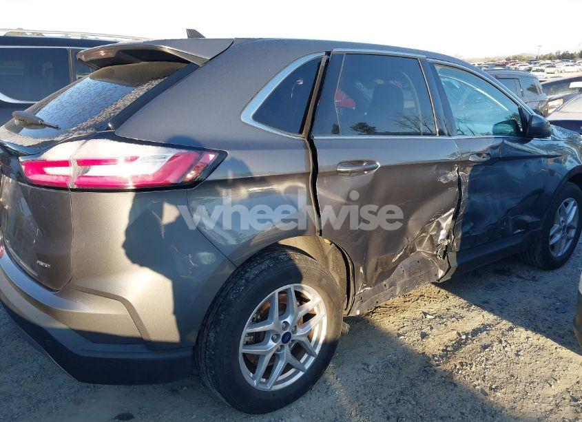 Photo 6 of 2022 Ford Edge SEL (VIN 2FMPK4J92NBA92064)