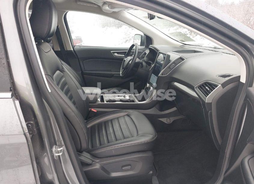 Photo 5 of 2023 Ford Edge SEL (VIN 2FMPK4J92PBA37049)