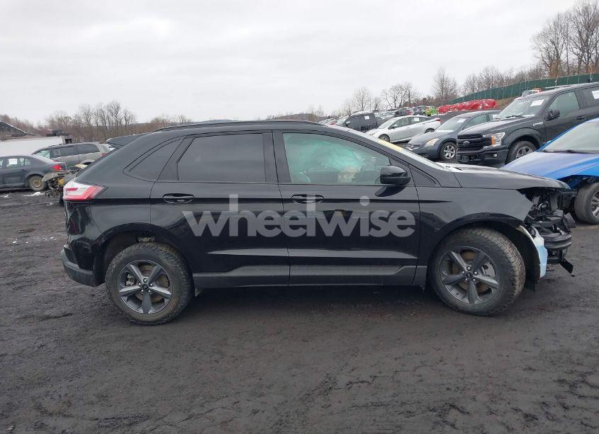 Photo 13 of 2024 Ford Edge SEL (VIN 2FMPK4J92RBA04328)